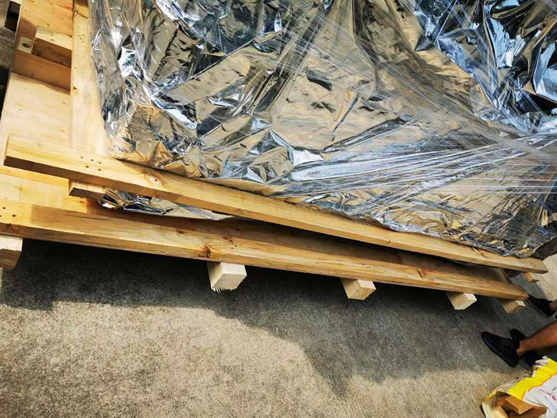 深圳沙井显示设备真空熏蒸出口包装